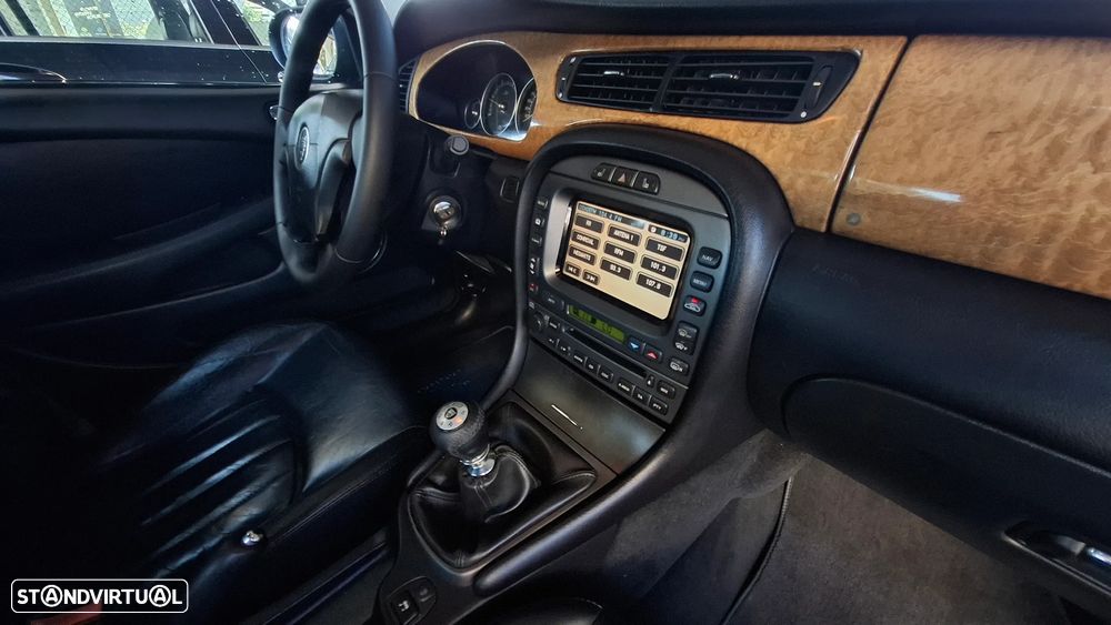 Jaguar X-Type 2.0 D Sport - 27