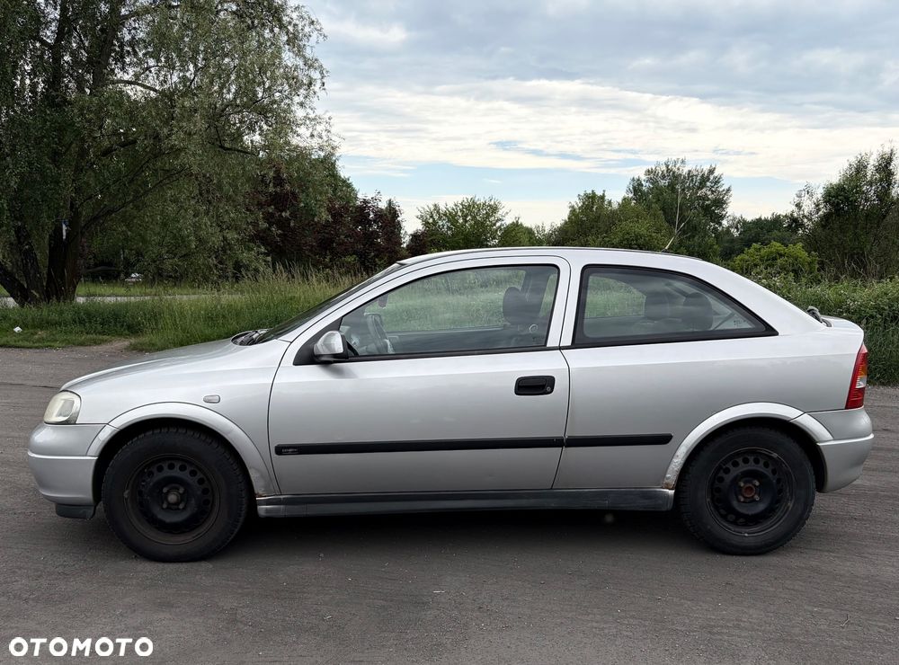 Opel Astra 1.6 Comfort - 4
