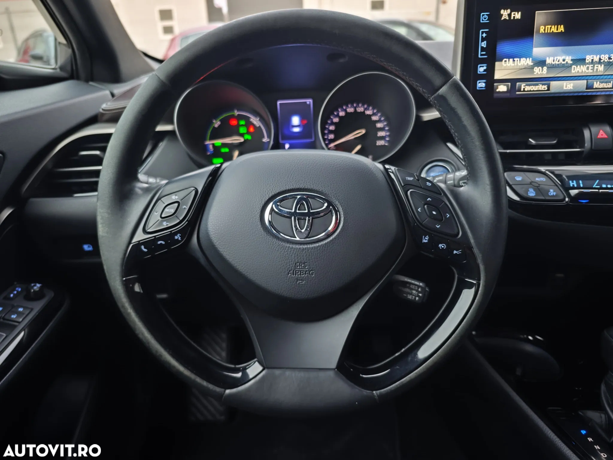 Toyota C-HR - 17