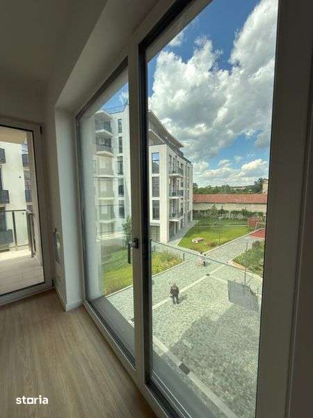 Vand apartament nou Scala Cetate finisat + parcare — fotografia 1