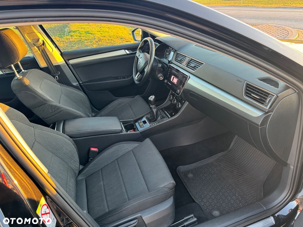 Skoda Superb 1.8 TSI Ambition - 12