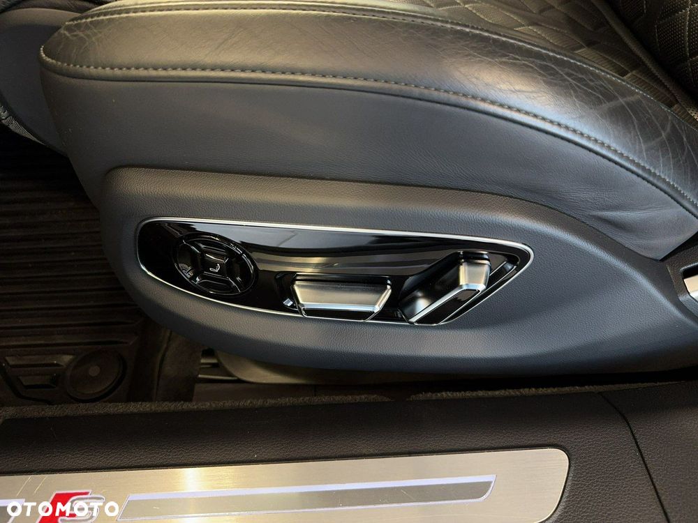 Audi S8 - 15