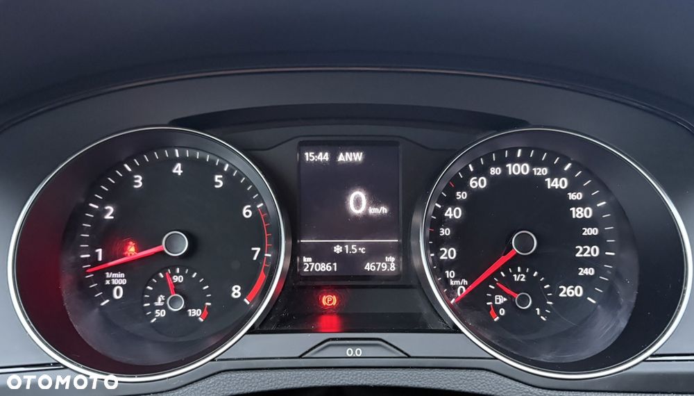 Volkswagen Passat 1.5 TSI EVO Trendline - 13