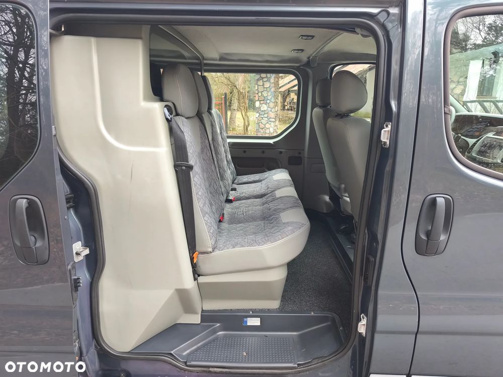 Opel Vivaro - 30