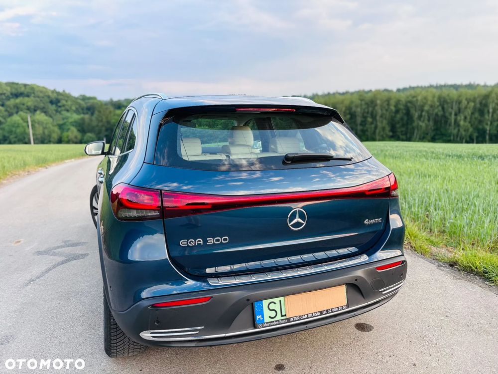 Mercedes-Benz EQA 300 66.5kWh 4-Matic Progressive - 9