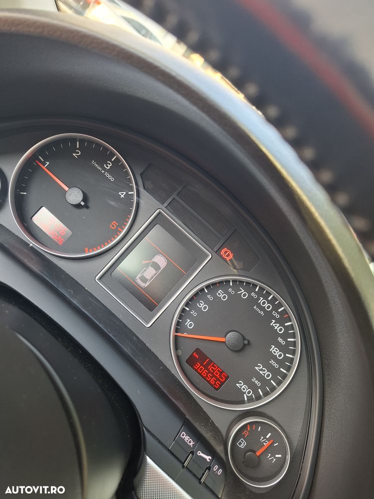 Audi A4 Limuzina 2.0 TDI DPF - 25