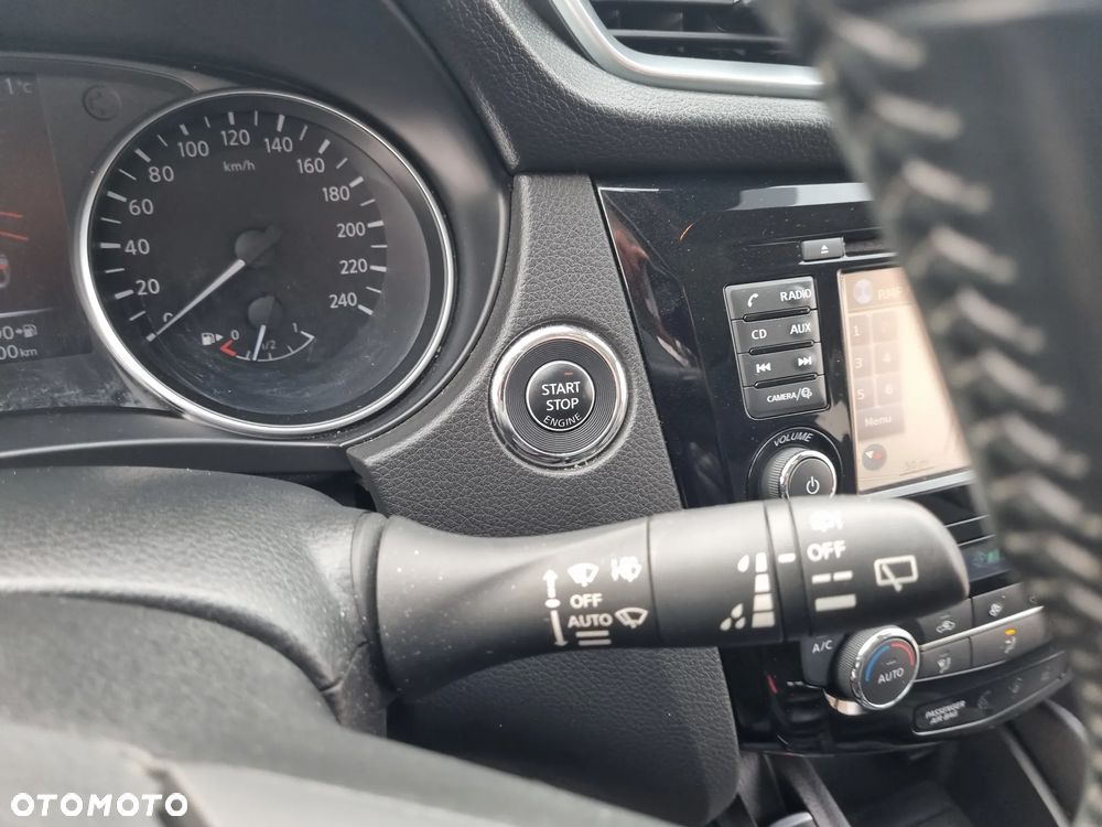 Nissan Qashqai - 17