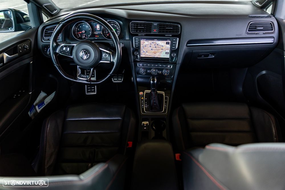 VW Golf GTI Performance BlueMotion DSG - 12