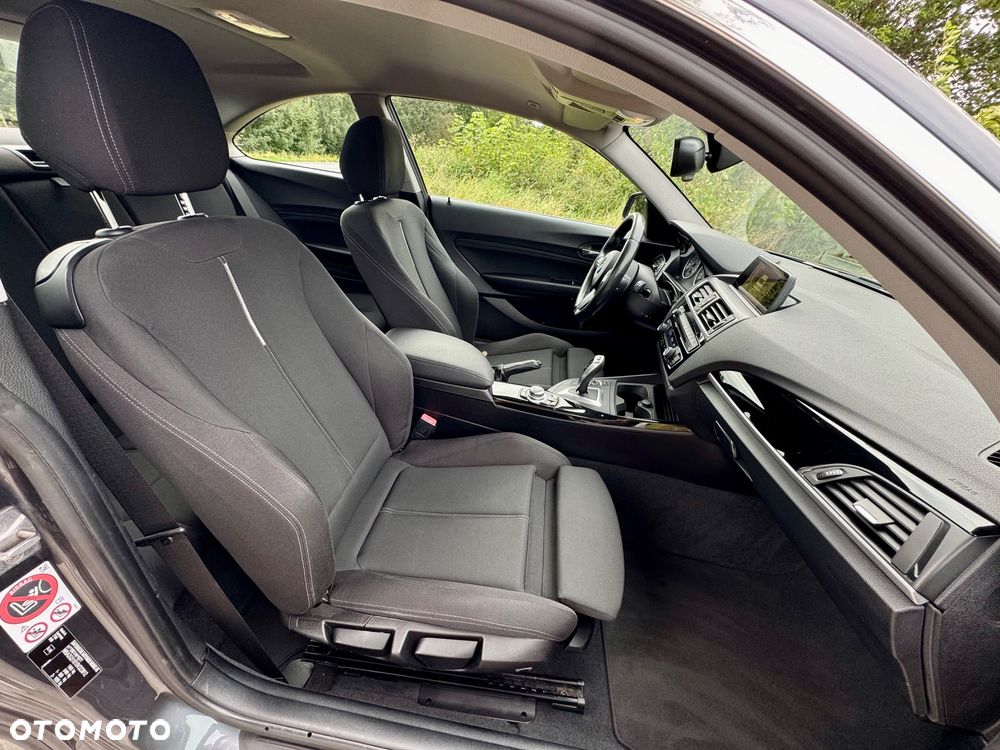 BMW Seria 2 218d Coupe Sport Line - 11