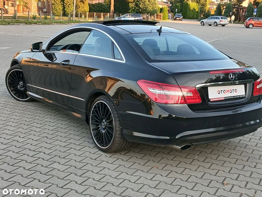 Mercedes-Benz Klasa E - 22