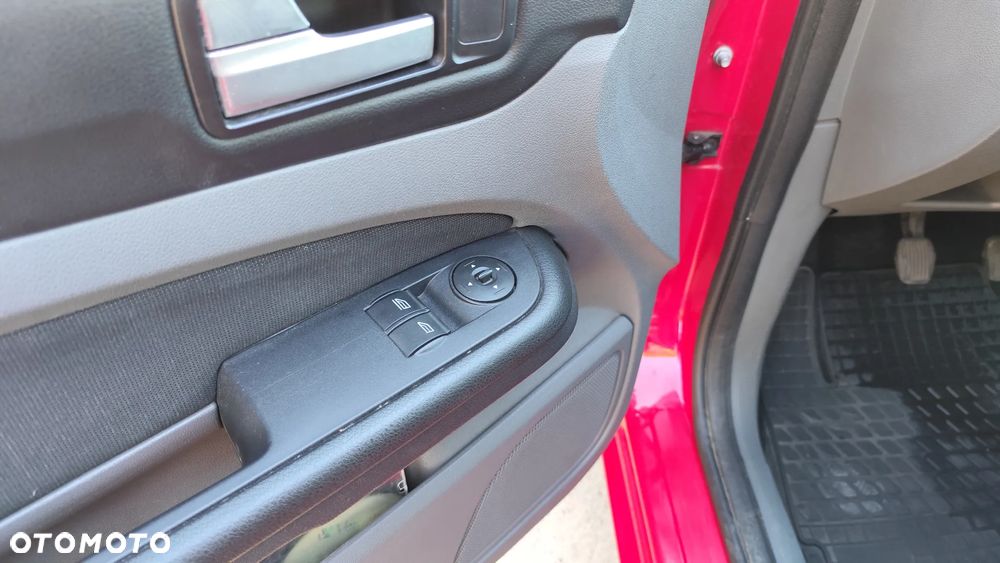 Ford Focus 1.8 TDCi Amber X - 10