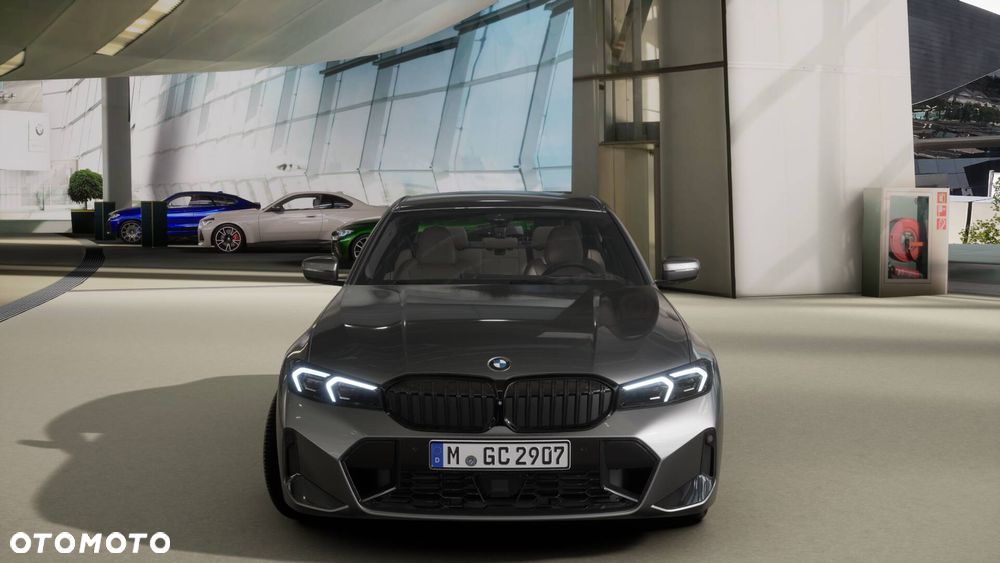 BMW Seria 3 330i xDrive M Sport - 2