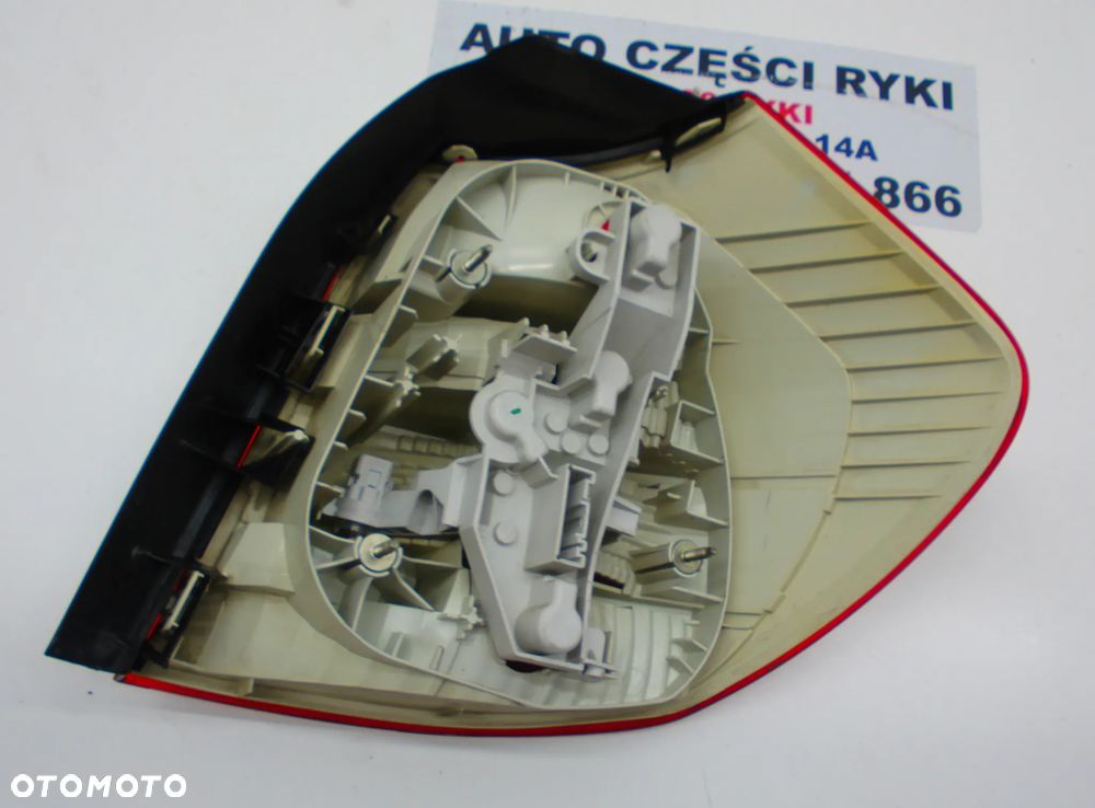 BMW Seria 1 E87 Lampa tył Lewa Prawa Strona EU - 8