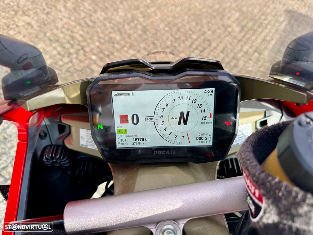 Ducati Panigale V4 S - 13