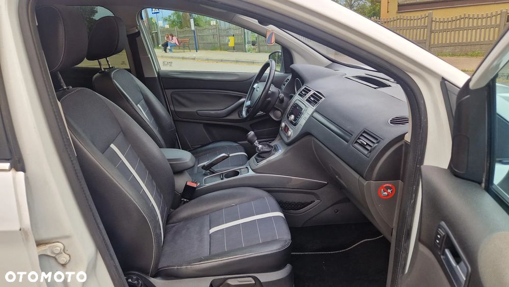 Ford Kuga 2.0 TDCi Trend - 7