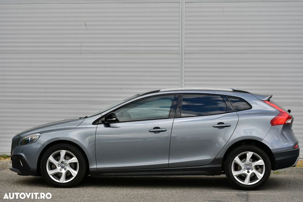 Volvo V40 D3 Geartronic Summum - 21