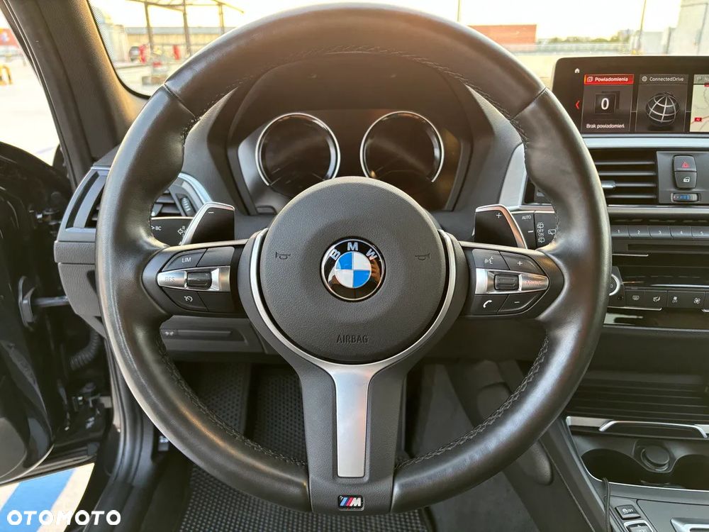BMW Seria 1 M140i xDrive Shadow sport - 15