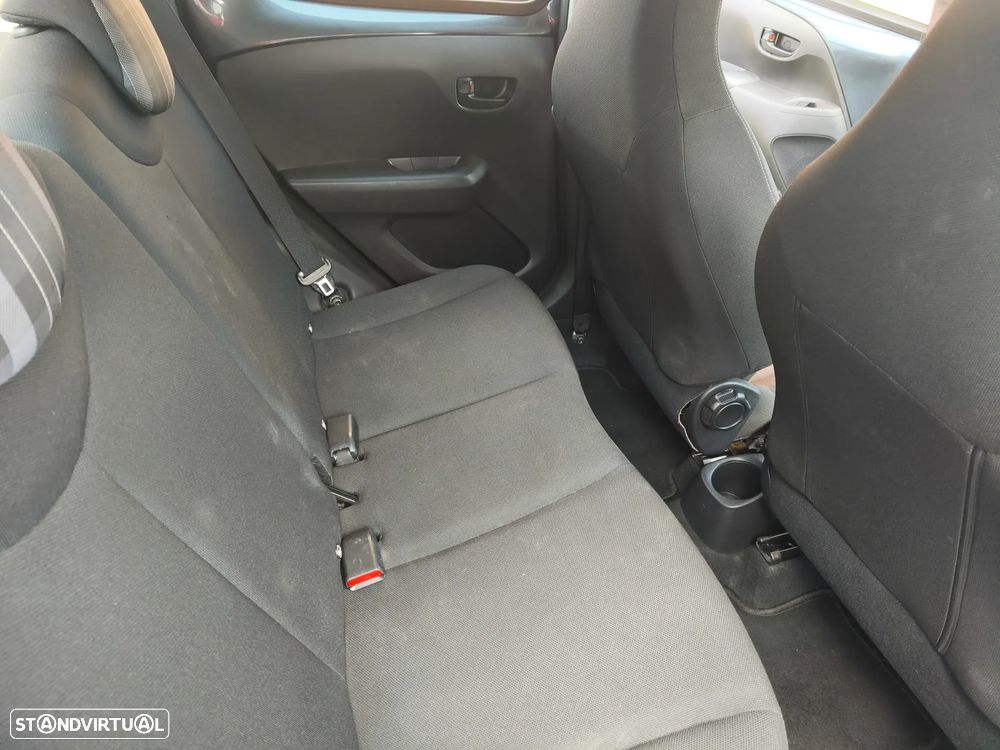 Peugeot 108 1.0 VTi Allure - 19