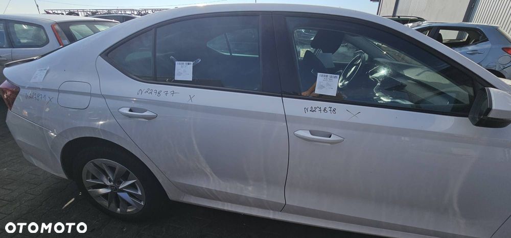DRZWI PRAWE TYŁ SKODA OCTAVIA IV LF9E ORYGINAŁ - 7