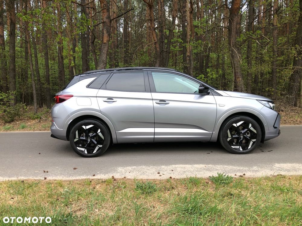Opel Grandland X 1.6 T Design Line S&S - 7