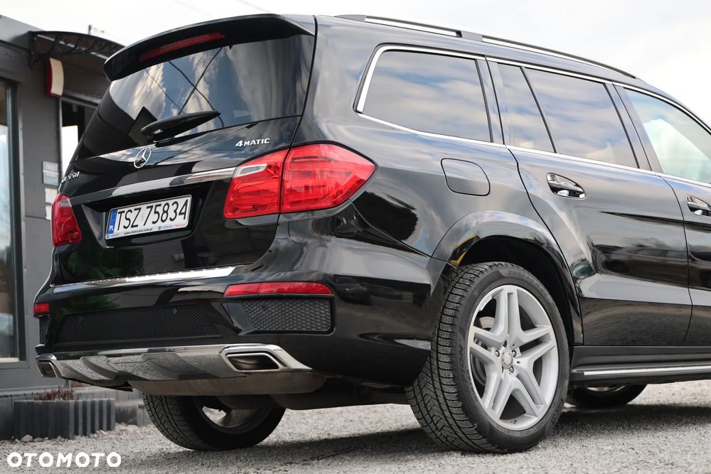 Mercedes-Benz GL 500 4-Matic - 14