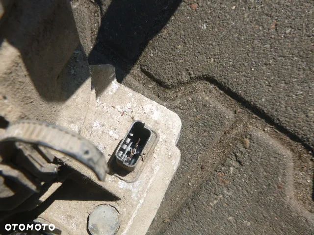 ELEKTRYCZNA POMPA WSPOMAGANIA CITROEN C4 PICASSO - 4