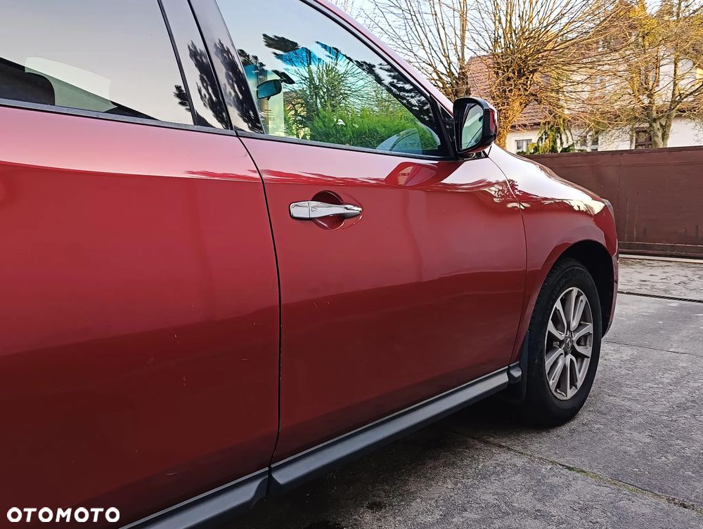 Nissan Pathfinder - 9