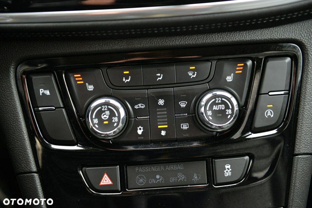 Opel Mokka X 1.4 T Elite S&S - 17