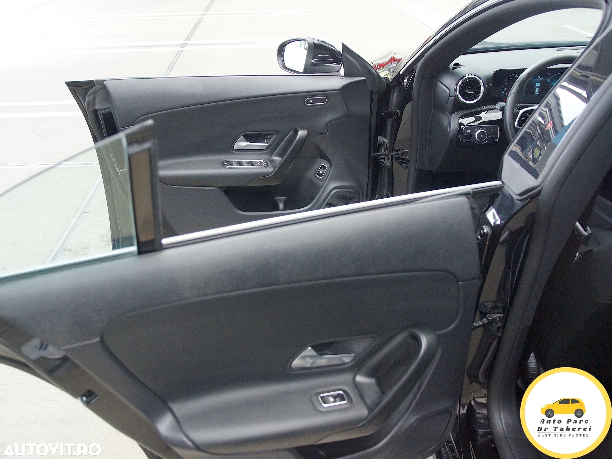 Mercedes-Benz CLA 200 d Coupe Aut. - 24