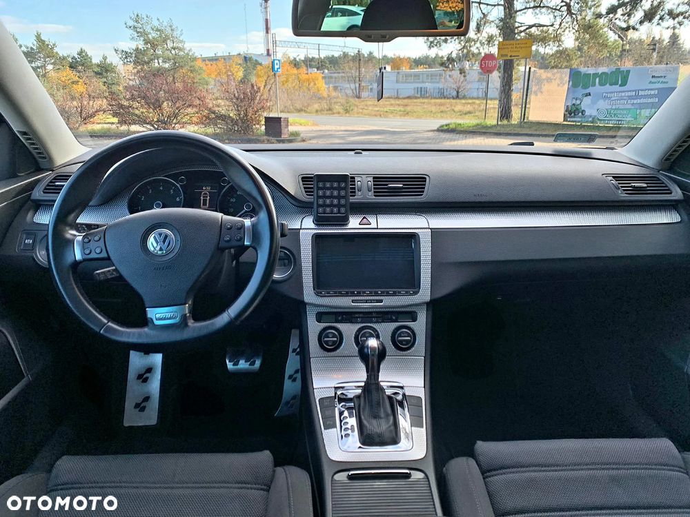 Volkswagen Passat 3.6 V6 R36 - 12