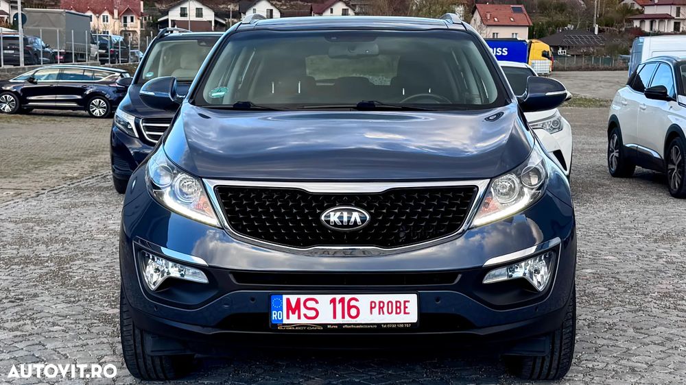 Kia Sportage 2.0 CRDI 4WD Automatik Dream-Team Edition - 23