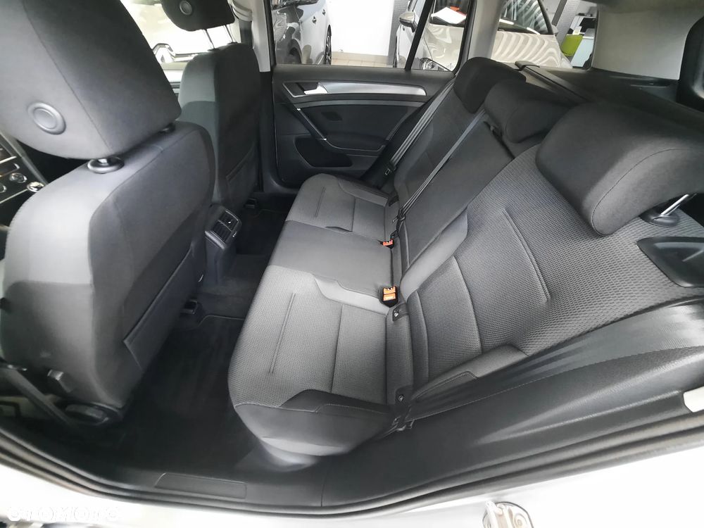 Volkswagen Golf 1.5 TSI BMT Evo Comfortline - 27