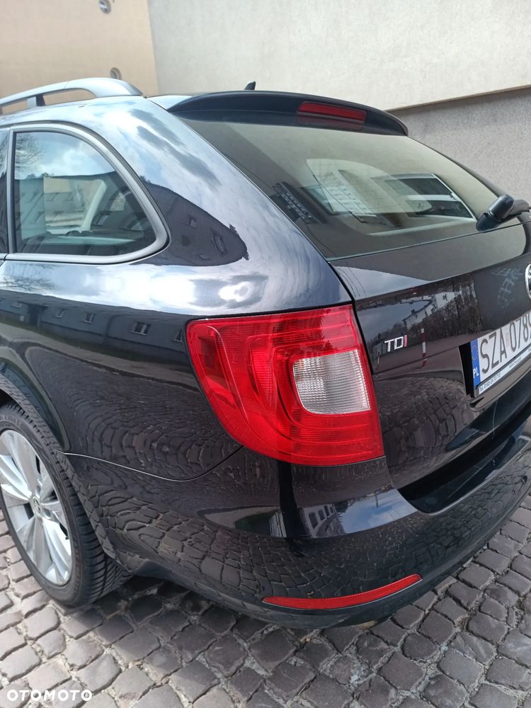 Skoda Superb 2.0 TDI 4x4 Comfort DSG - 15