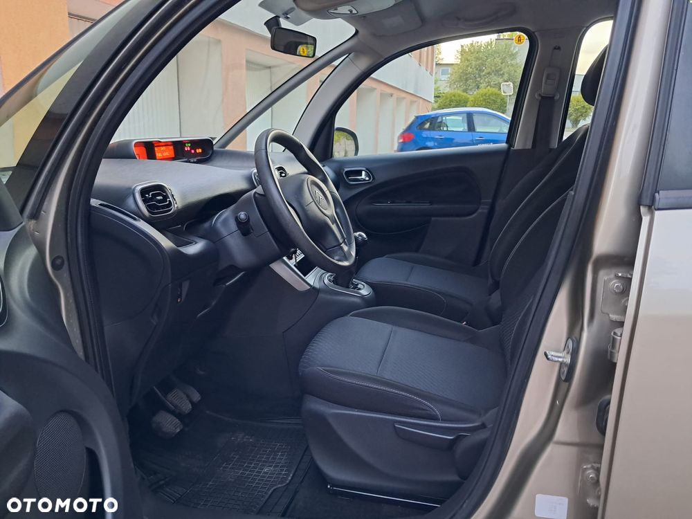 Citroën C3 Picasso 1.4i Attraction - 13