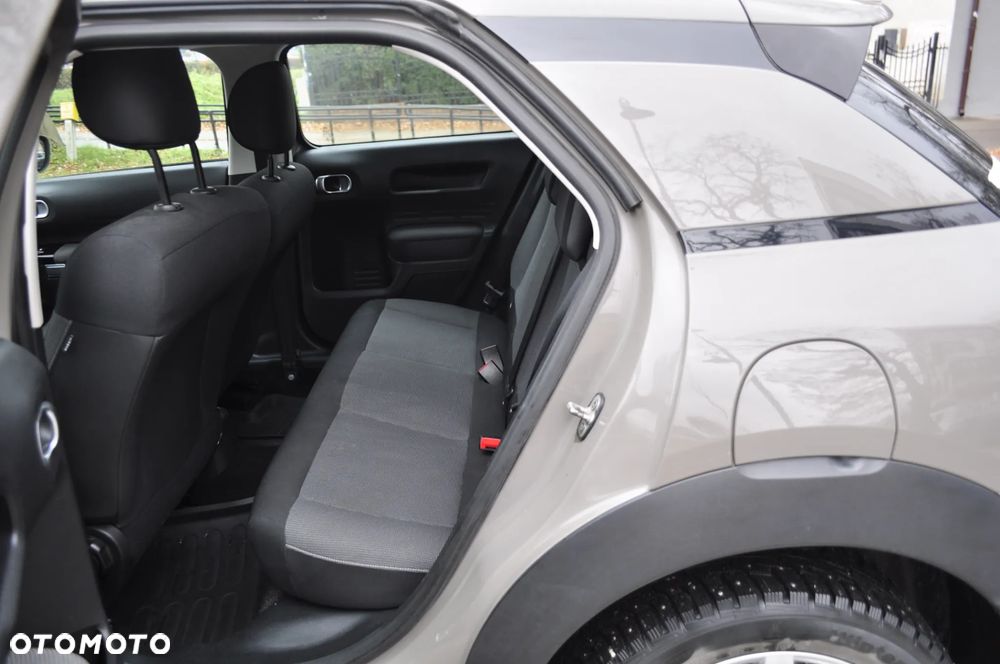 Citroën C4 Cactus - 12