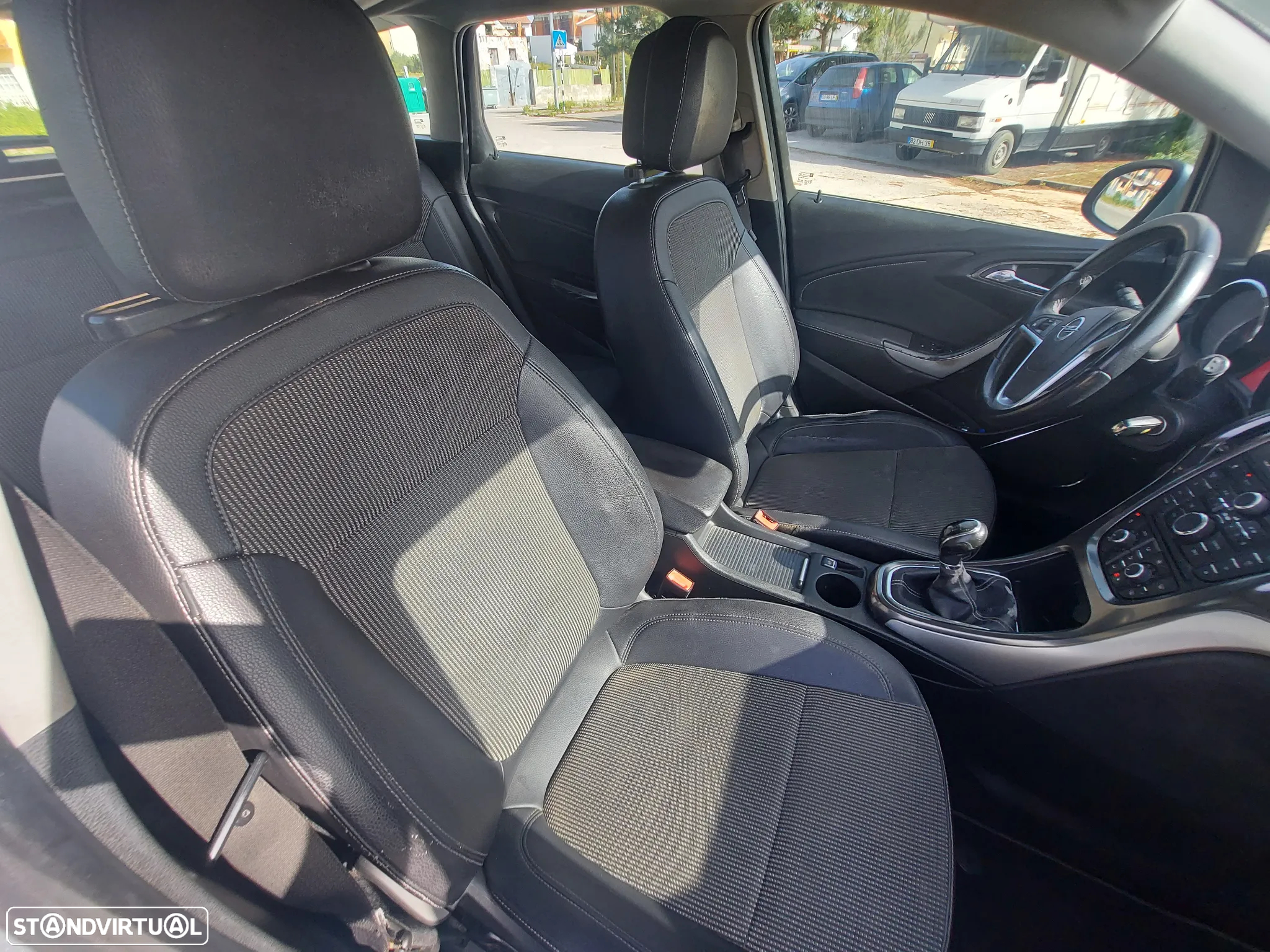 Opel Astra Sports Tourer 1.3 CDTi Executive S/S - 13