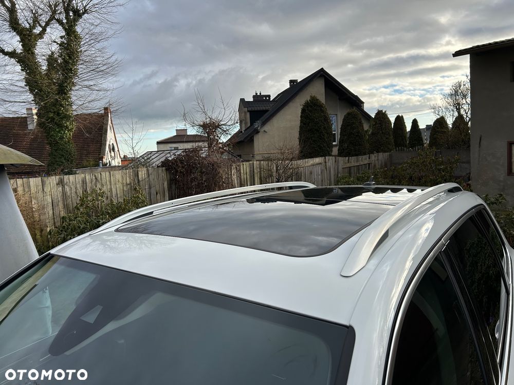Volkswagen Touareg - 15