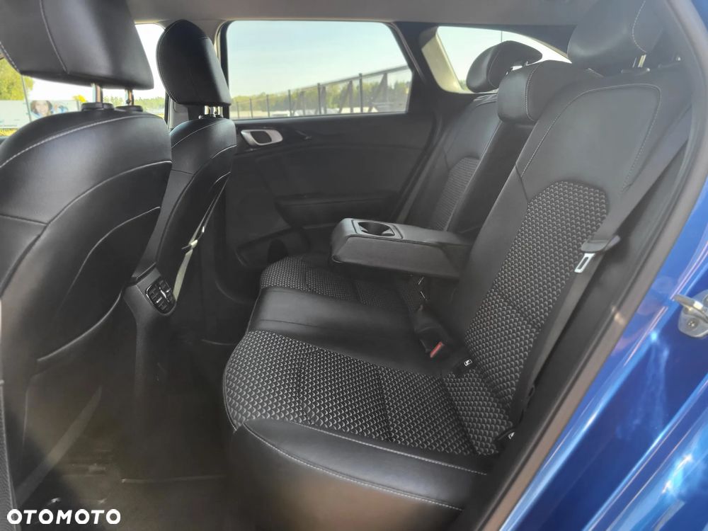 Kia Ceed 1.5 T-GDI Business Line - 21