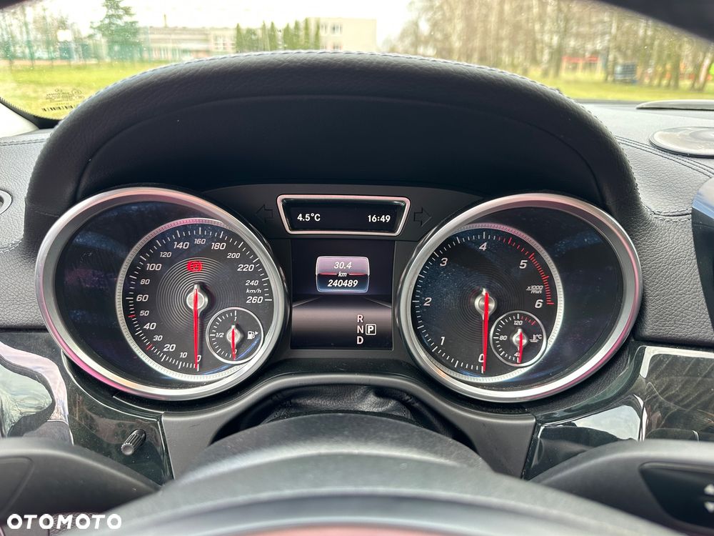 Mercedes-Benz GLE - 7