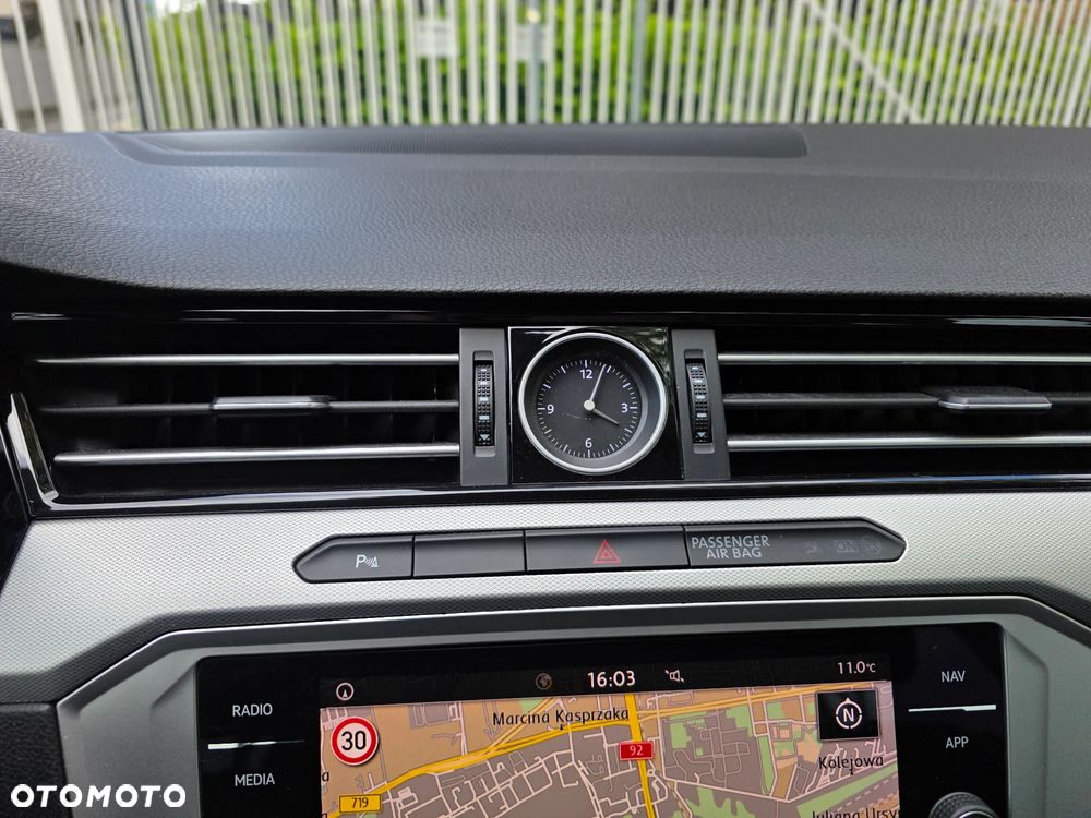 Volkswagen Passat 2.0 TDI SCR Comfortline - 18