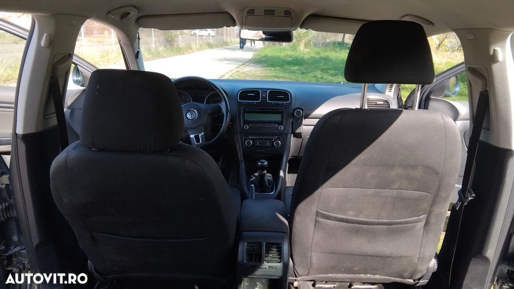 Volkswagen Golf 2.0 TDI Comfortline - 9