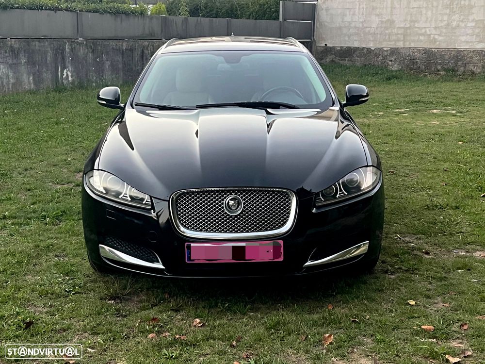Jaguar XF Sportbrake 2.2 D Premium Luxury - 39