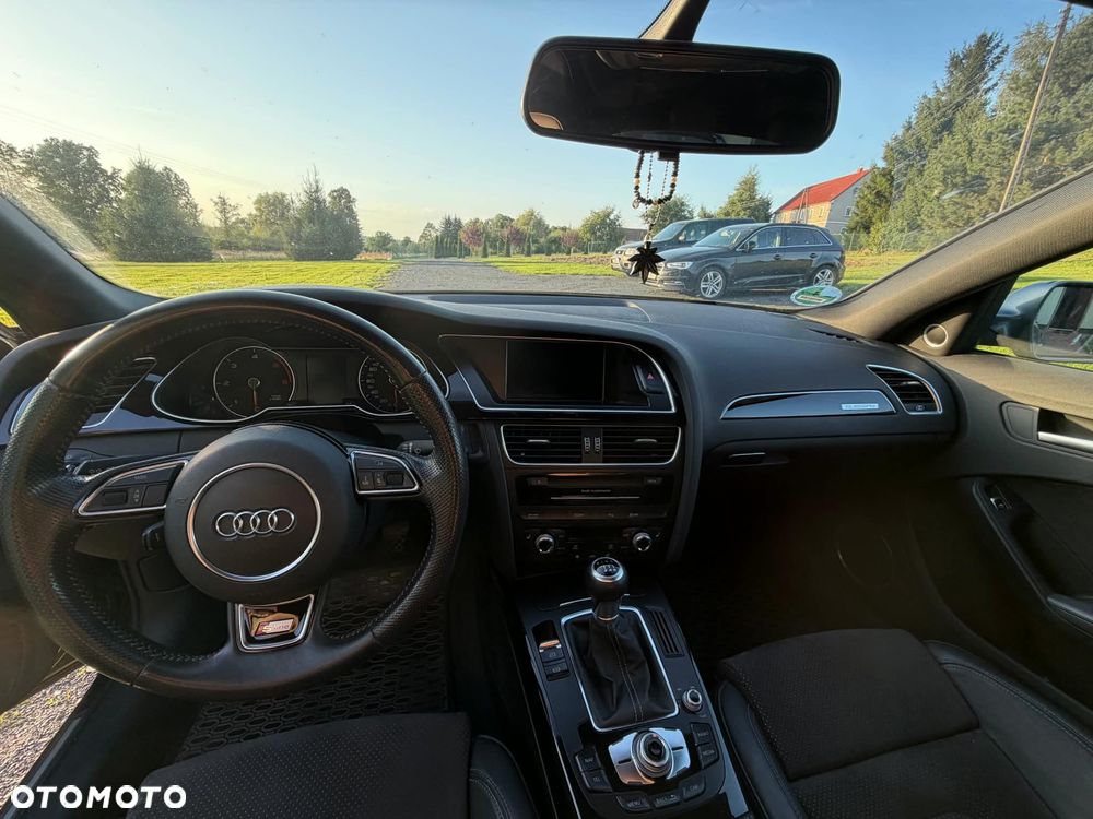 Audi A4 Avant 2.0 TDI DPF clean diesel quattro S line Sportpaket - 7