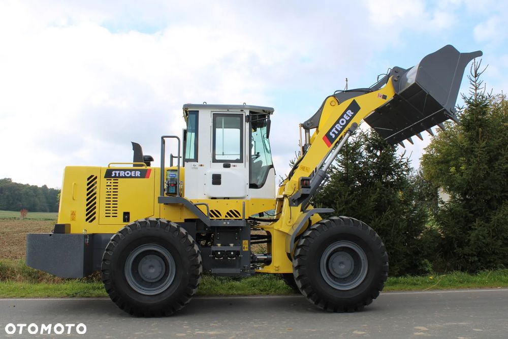 Stroer NW 940 - 8