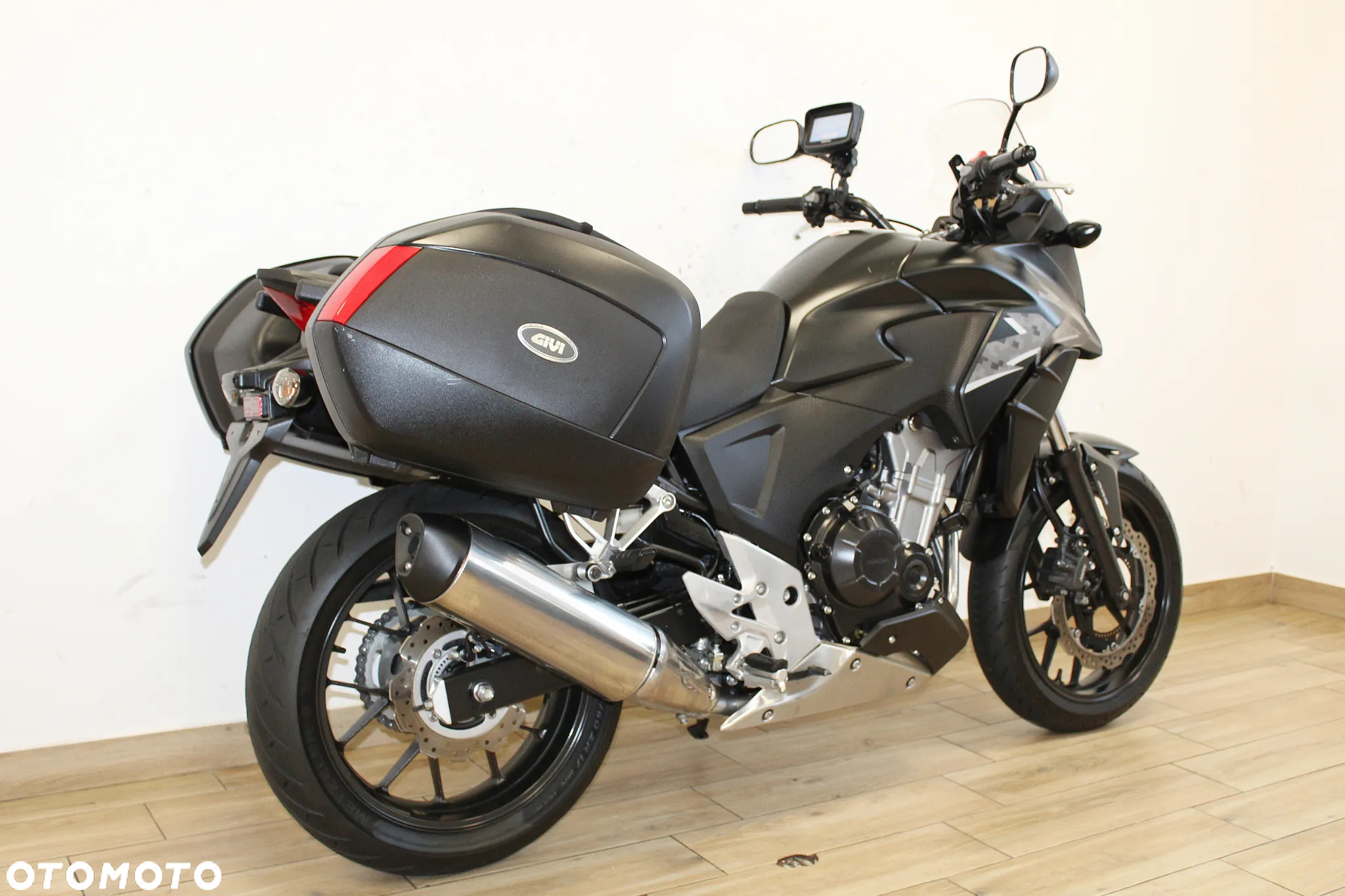 Honda CB - 10