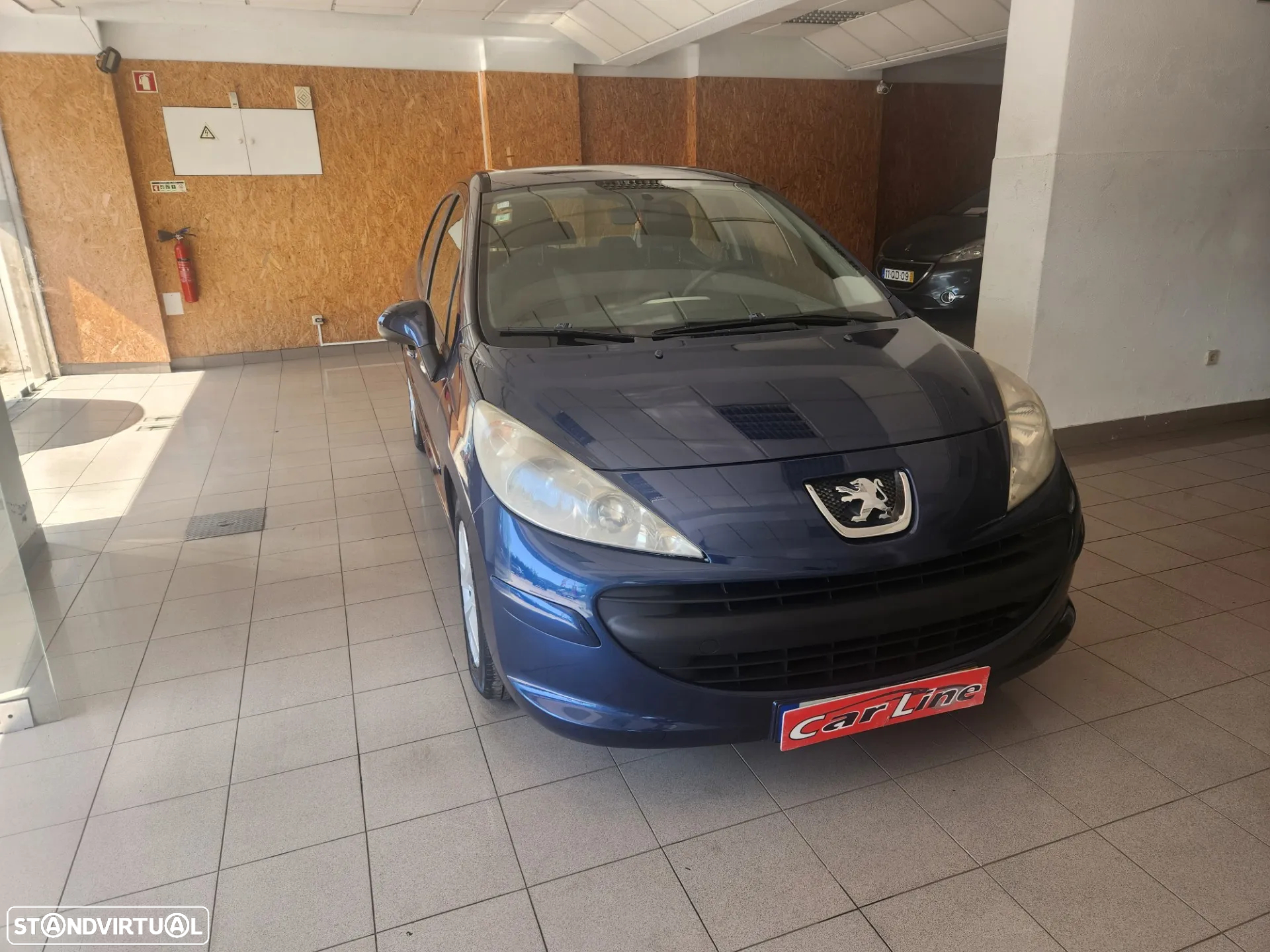 Peugeot 207 1.4 16V Trendy - 6