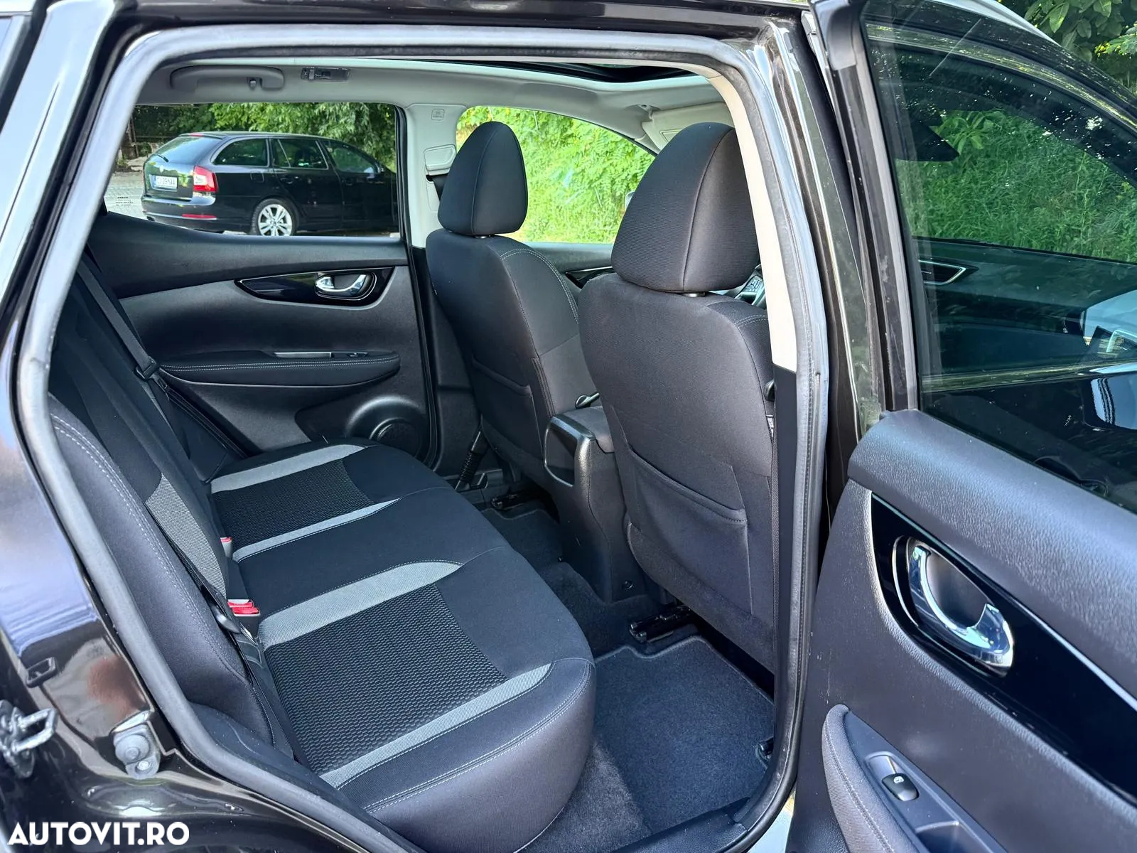 Nissan Qashqai 1.2 DIG-T Start/Stop X-TRONIC N-Connecta - 18