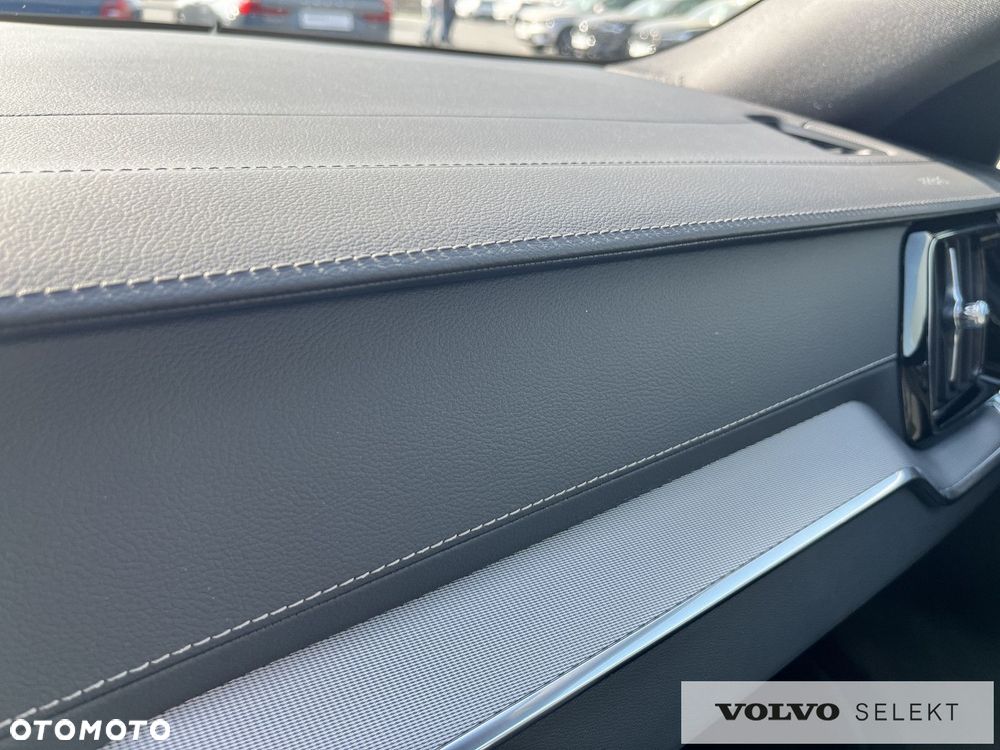 Volvo S60 - 25