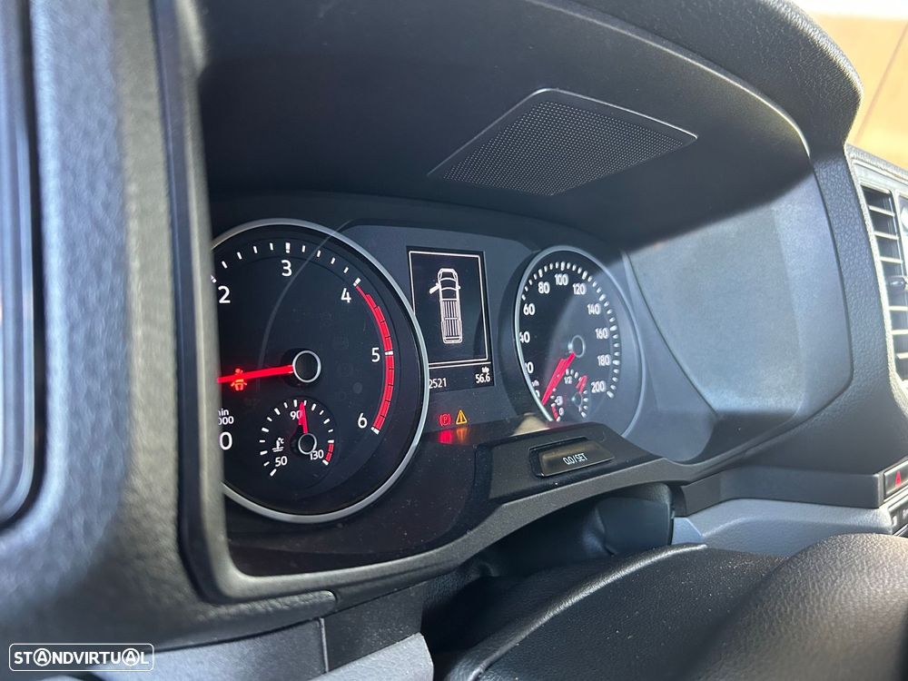 VW Crafter 35 2.0 TDi 109 Médio Tecto Alto BlueMotion - 31