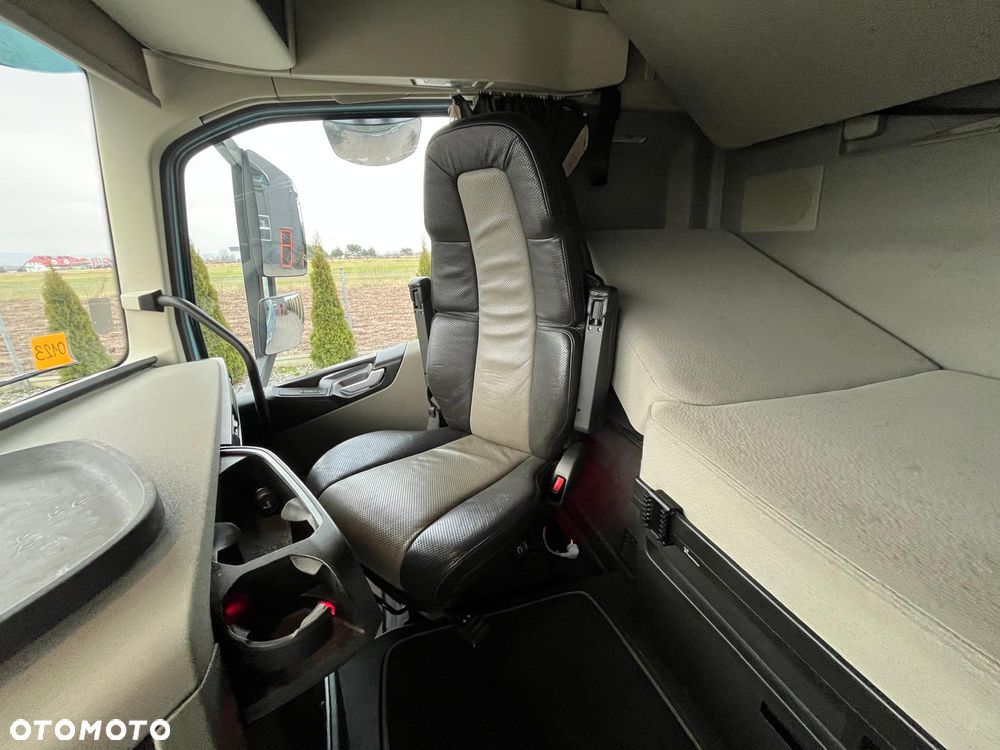 Volvo FH500 / WERSJA LIMITOWANA / FULL SERWIS / XENONY / GLOBETROTTER XL - 24